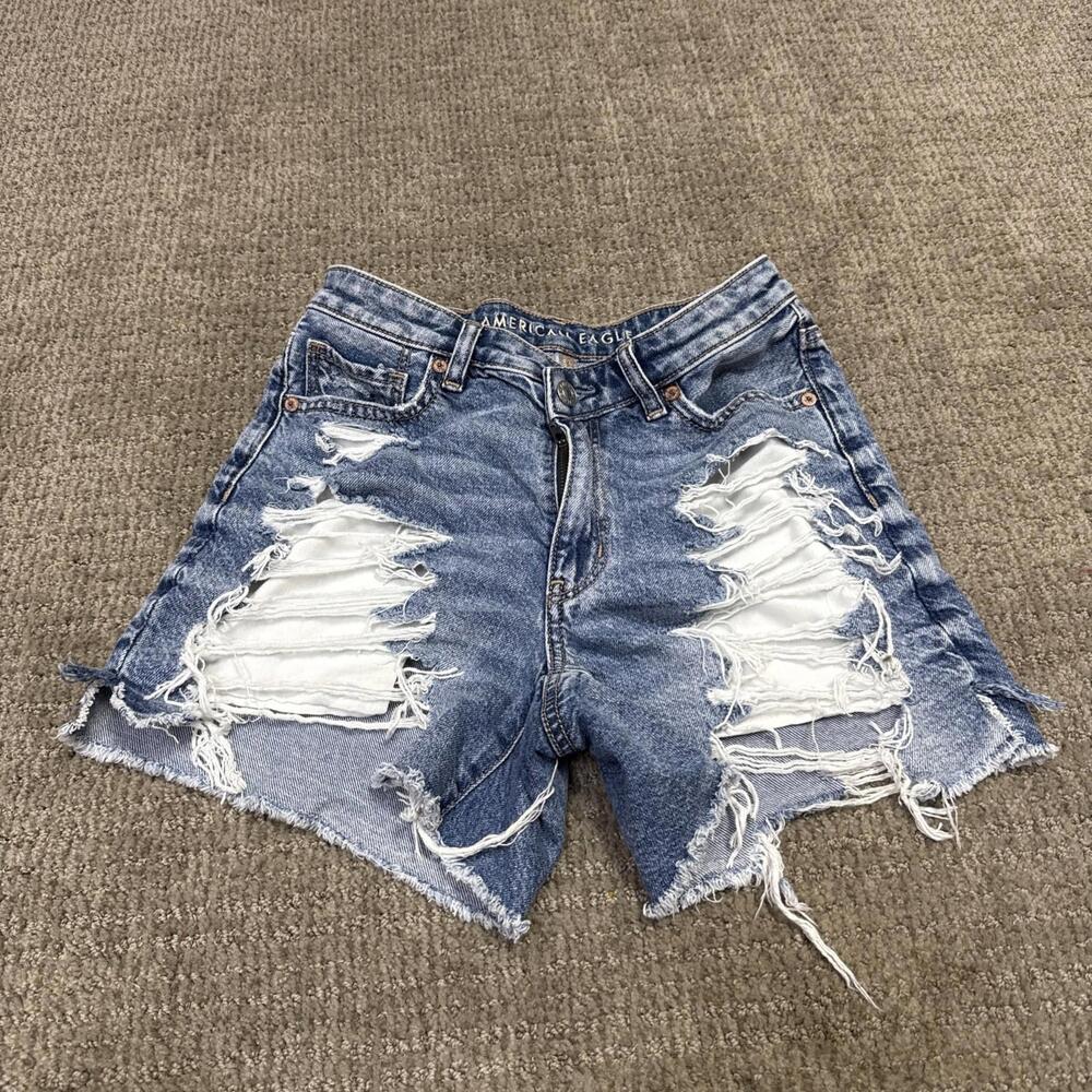 American Eagle Outfitters Shorts Blue Distressed Pockets Women’s Size 2